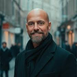 Myles Hadley headshot