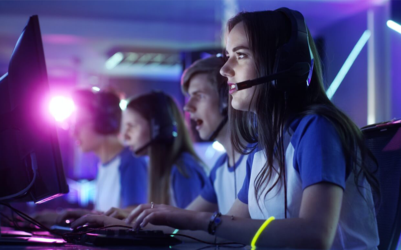 Business professional working with the Chrome OS