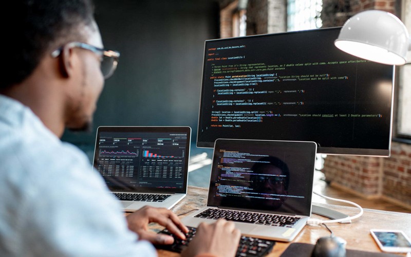 deliver-on-saas-adoption-image Deliver on SaaS adoption