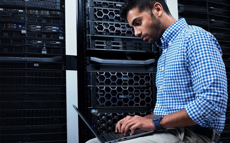 dell-man-server dell-man-server