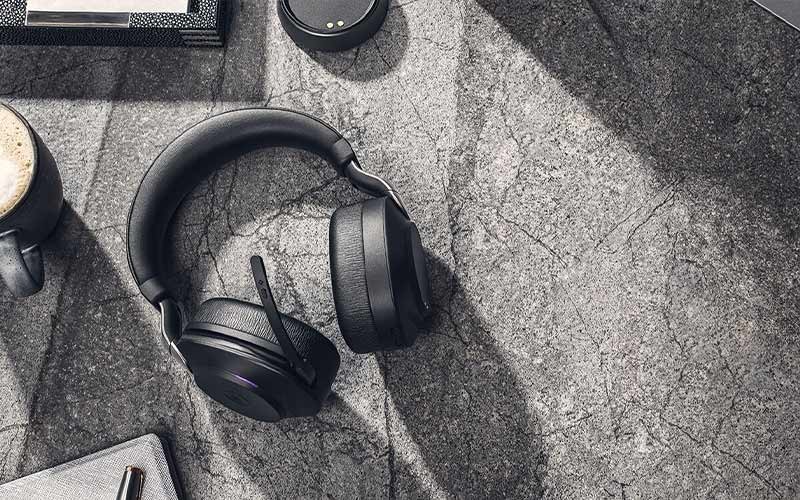 close up photo of the Evolve2 85