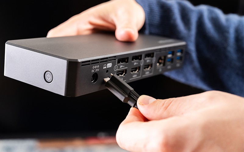 kenington-dock-family-image-microsite-update-q124 kenington-dock-family-image-microsite-update-q124