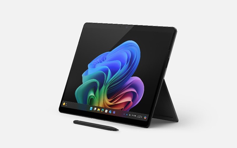 surface-pro-landing-page-image-surface-overview-page-q224 surface-pro-landing-page-image-surface-overview-page-q224