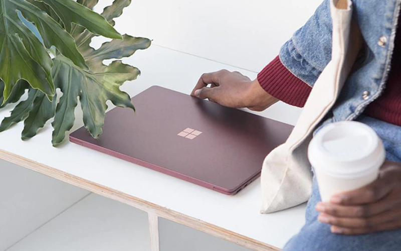 Microsoft Surface Pro 7 Rear view of the new Microsoft Surface Pro 7