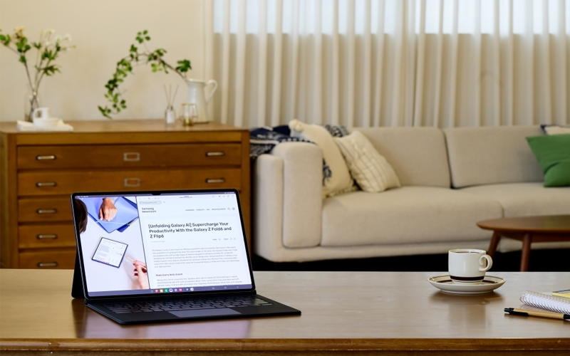 galay-s10-lifestyle-image-q424